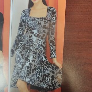 Chic Long Sleeve Black and Gray Dress